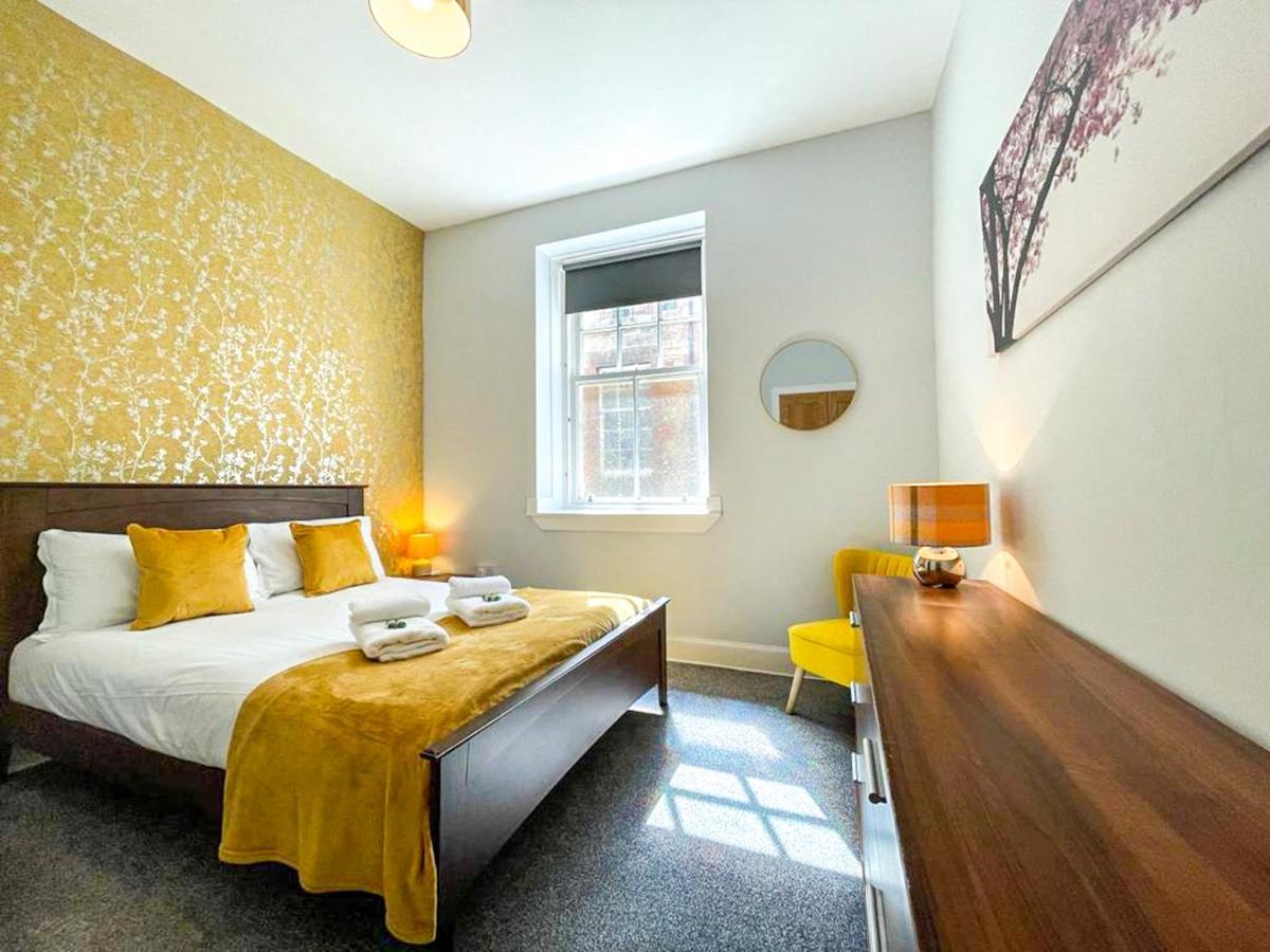 Stunning 2 Bed Apt Nr The Royal Mile & The Castle EDI Exterior foto